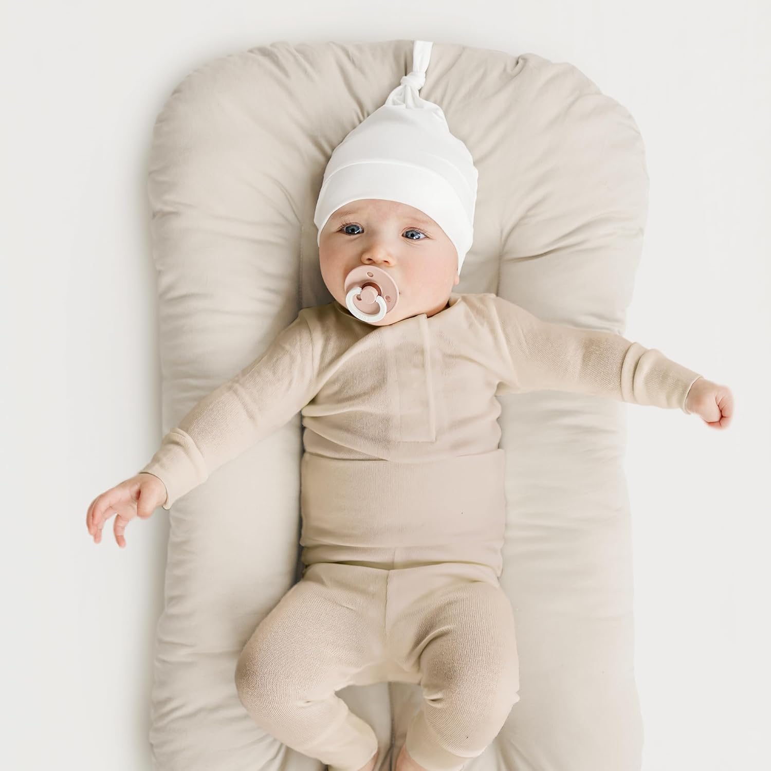 Konssy 6-Piece Newborn Hats Set