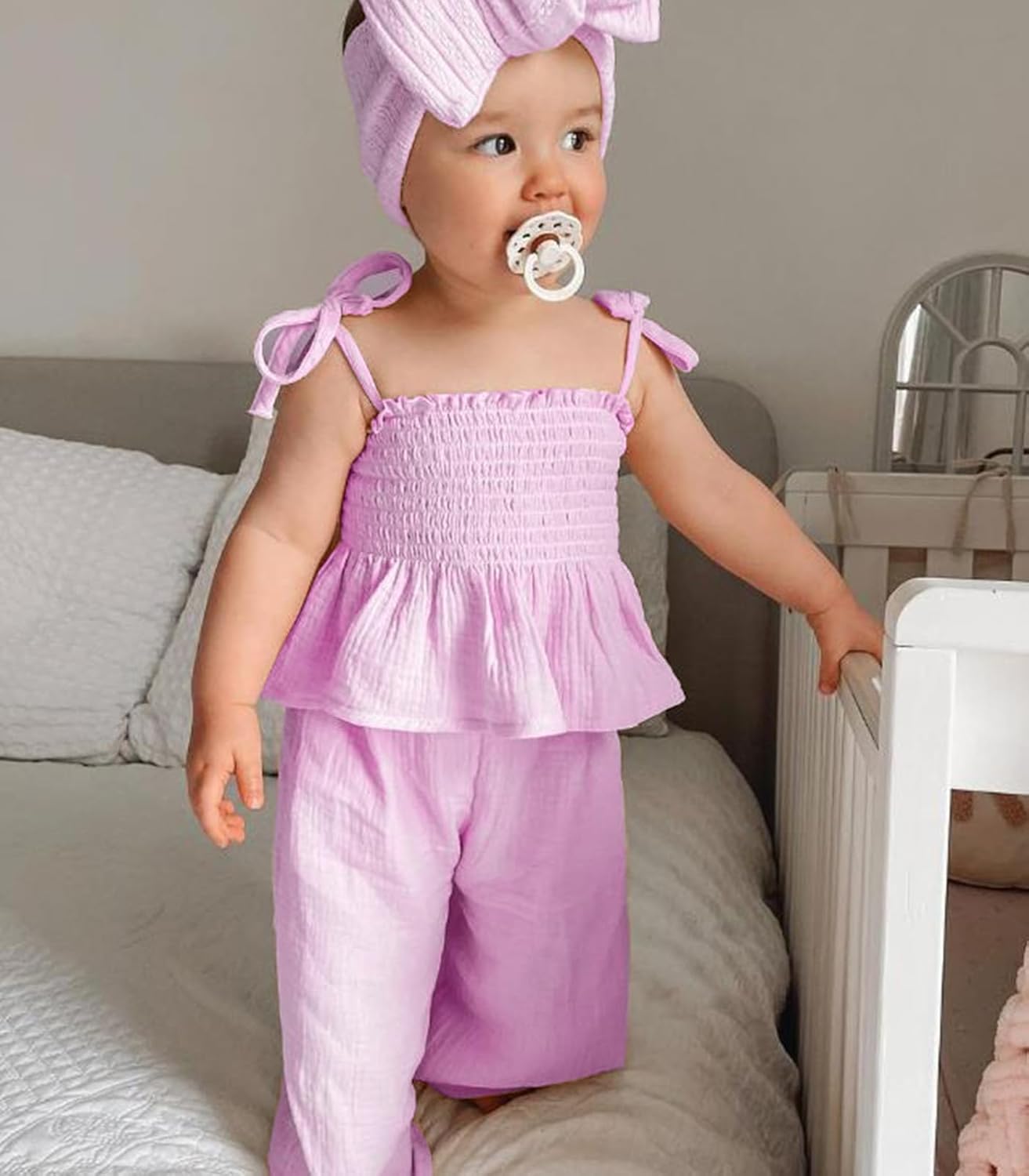 Soft Feminine Summer Outfit for Baby by VISGOGO
