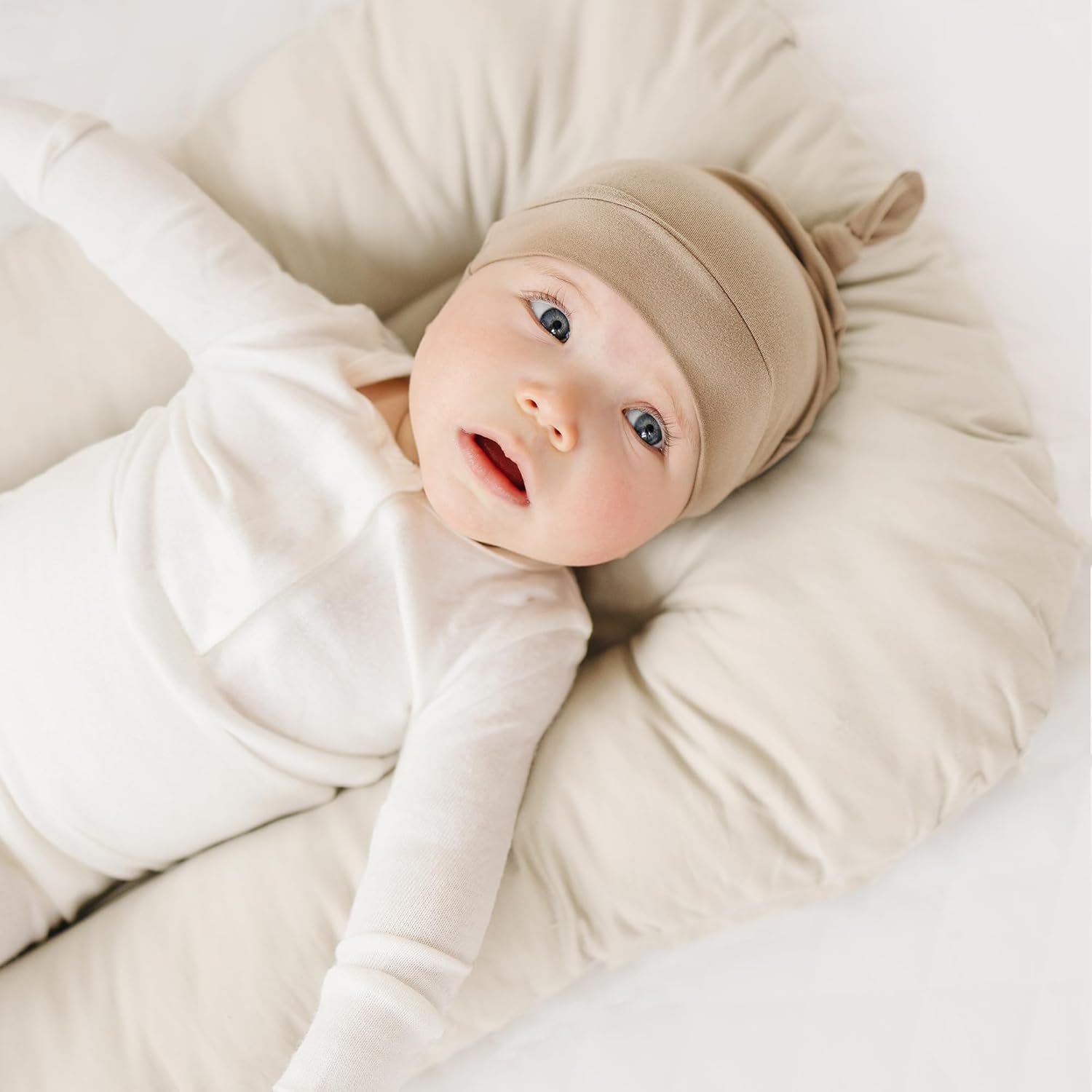 Knit Newborn Hats Set for Babies