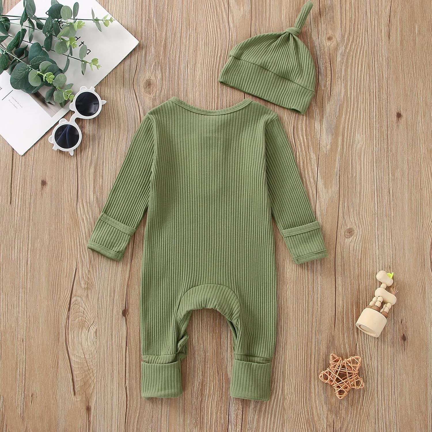 MABABY Newborn-18mo Baby Boys Romper Set with Hat